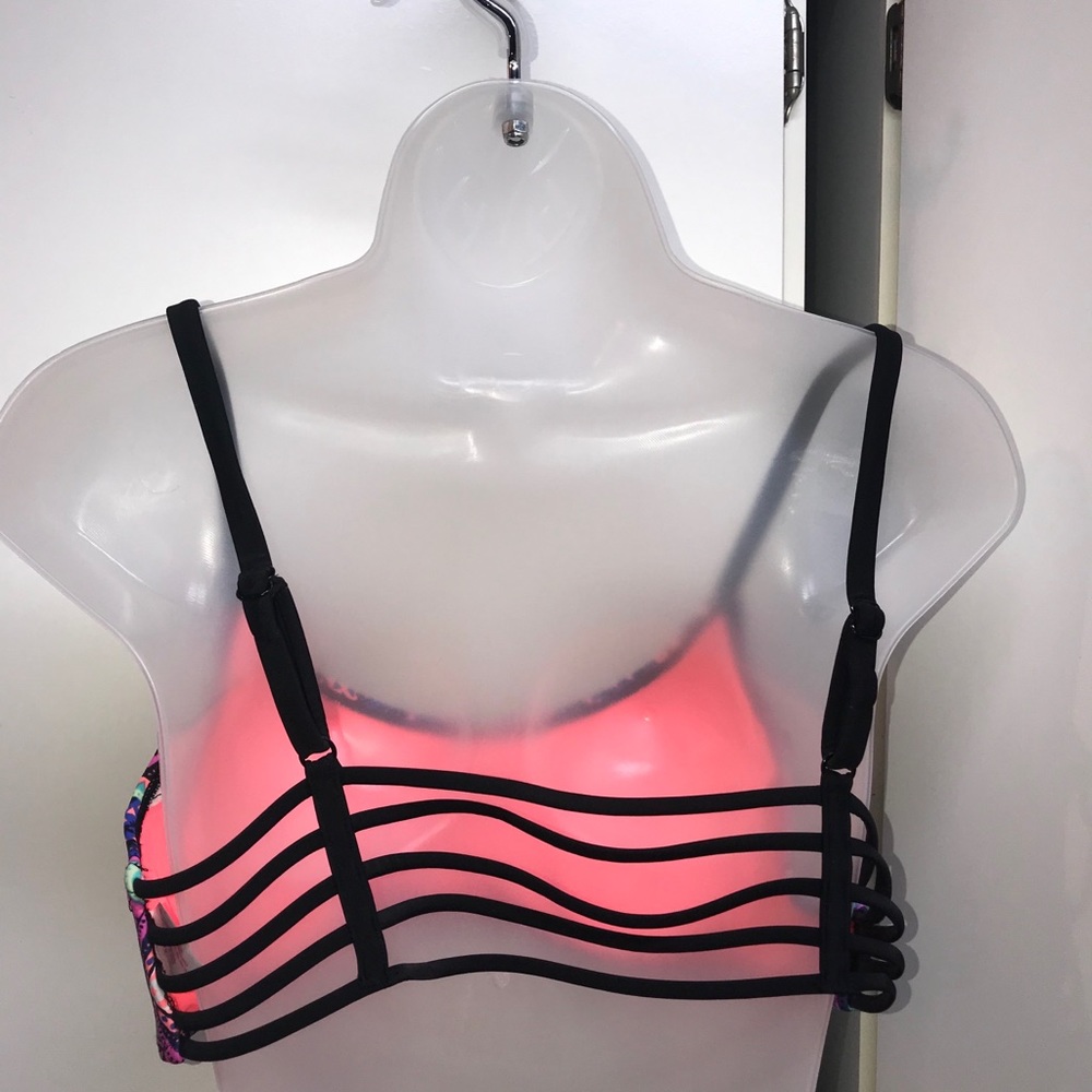 Strappy back bikini top size XL - Picture 7 of 8